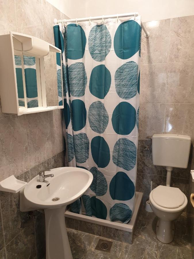 Apartments And Rooms With Parking Space Metajna, Pag - 4120 Екстер'єр фото