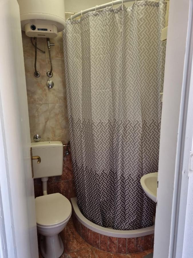 Apartments And Rooms With Parking Space Metajna, Pag - 4120 Екстер'єр фото