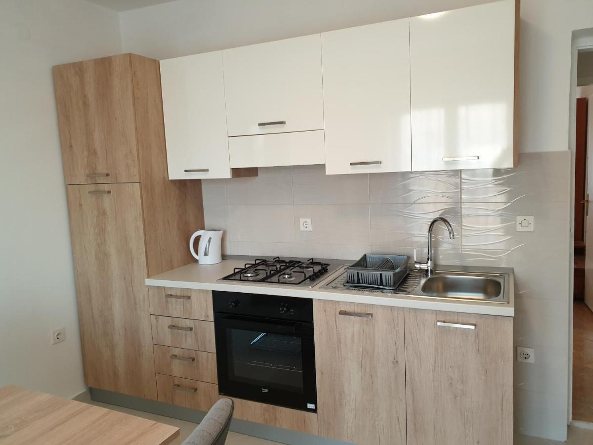 Apartments And Rooms With Parking Space Metajna, Pag - 4120 Екстер'єр фото