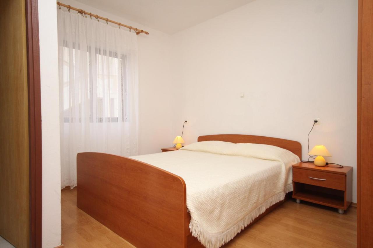 Apartments And Rooms With Parking Space Metajna, Pag - 4120 Екстер'єр фото