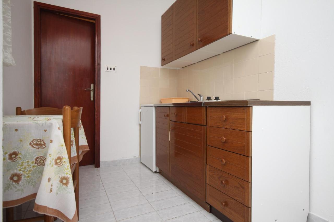 Apartments And Rooms With Parking Space Metajna, Pag - 4120 Екстер'єр фото