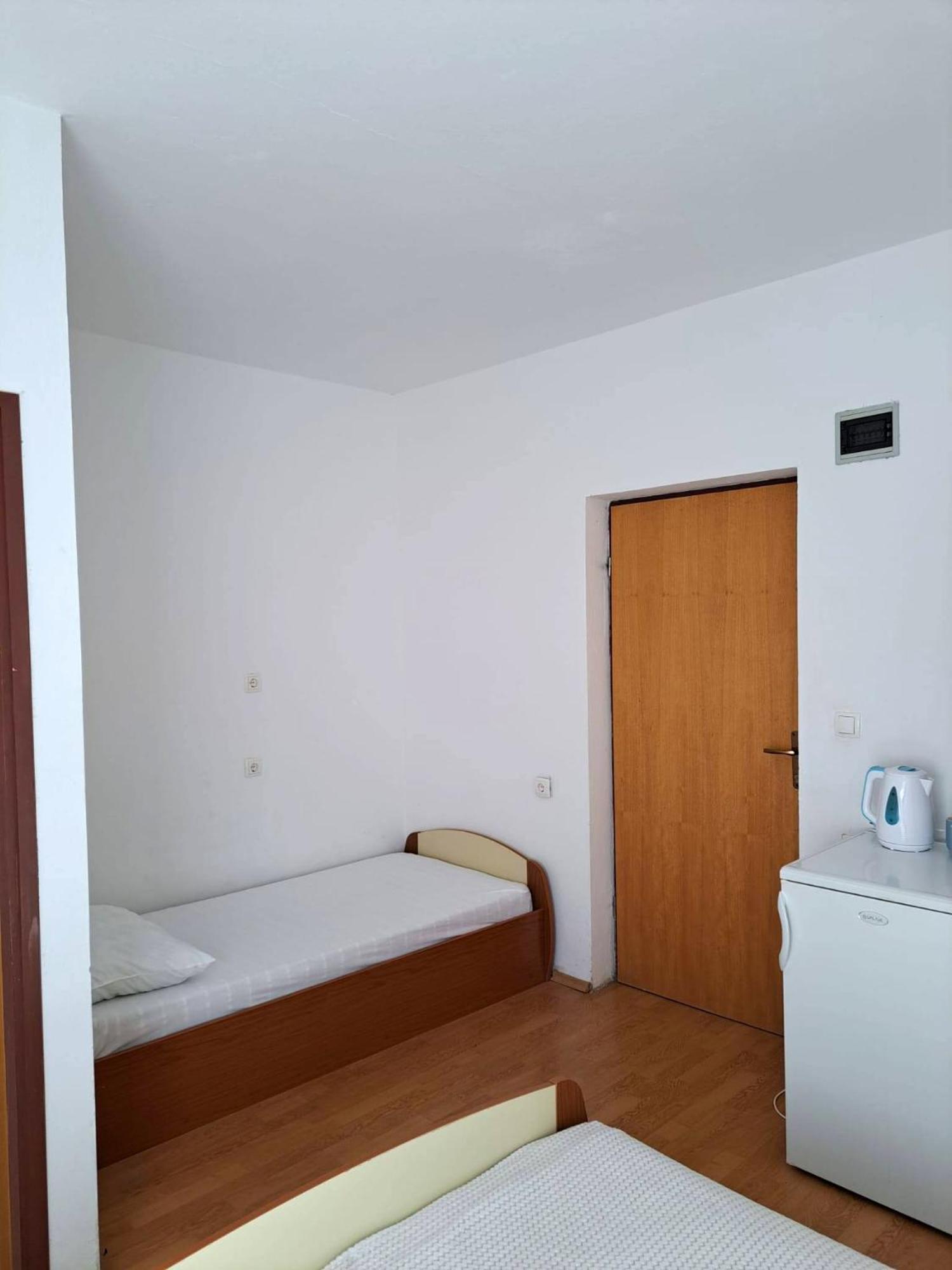 Apartments And Rooms With Parking Space Metajna, Pag - 4120 Номер фото